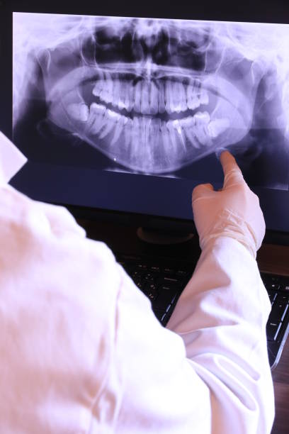 Best Broken or Cracked Tooth Emergency Dentist in Stokesdale, NC